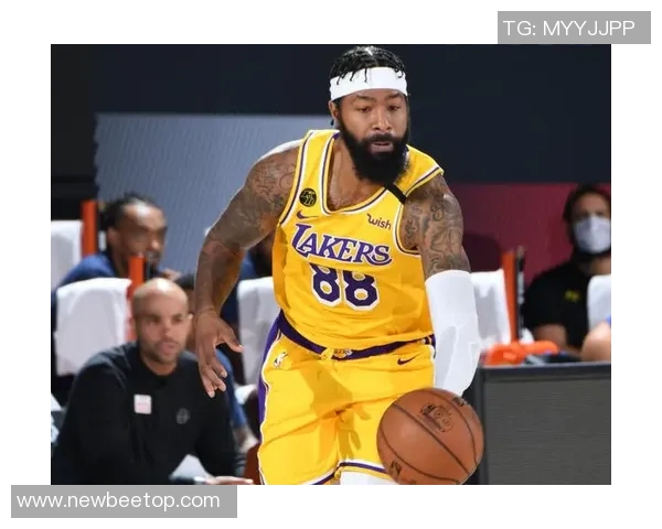 格威称詹姆斯在泡泡园区有独立住宅,被莫里斯反驳后公开致歉